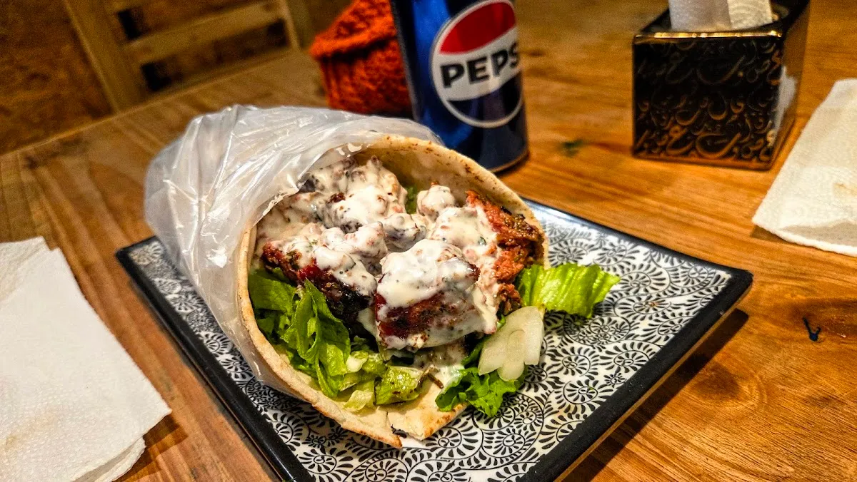 La Meca Shawarma Comida Árabes Catering — photo 3
