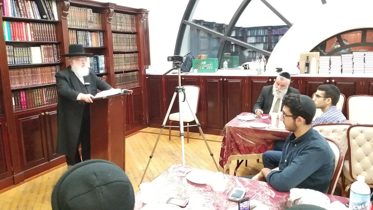 Bukharian Jewish Community Center — foto 4