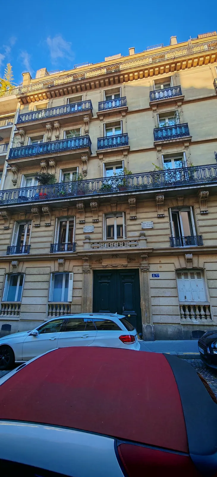 Beth Loubavich 16e Victor Hugo - Chabad House