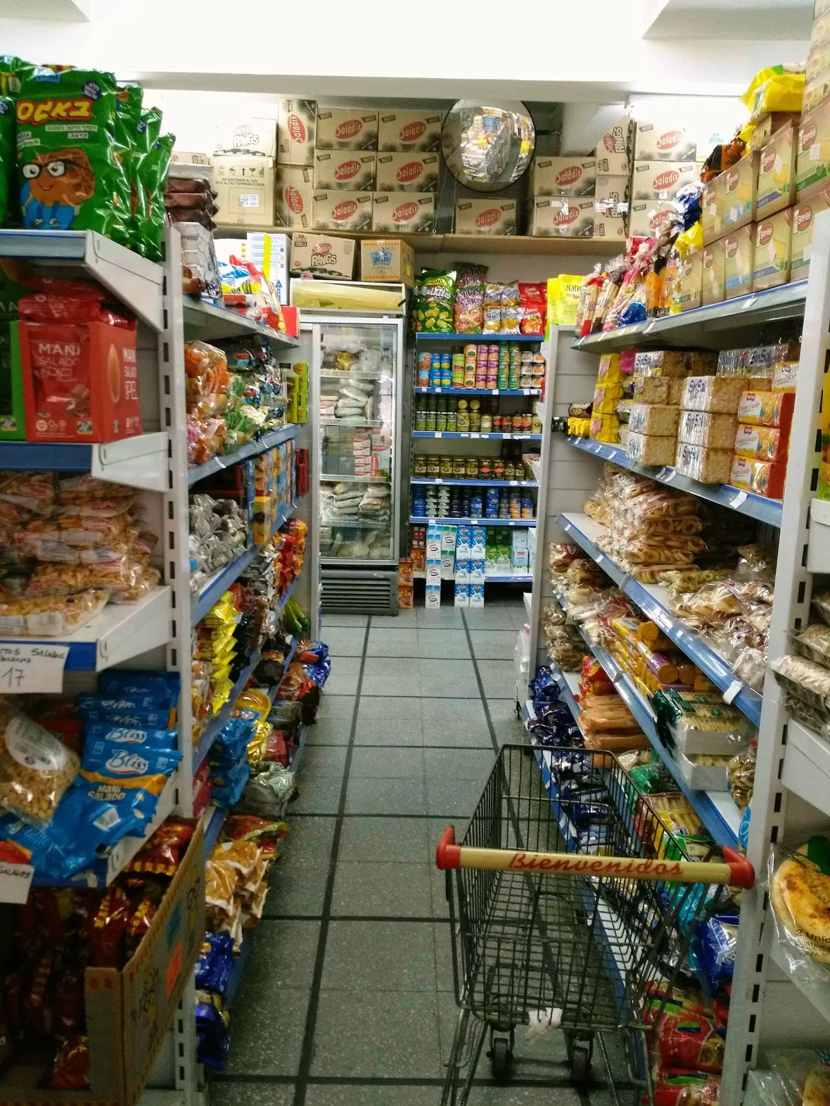 Autoservicio AMITÍKOSHER , flores. Caba — foto 2