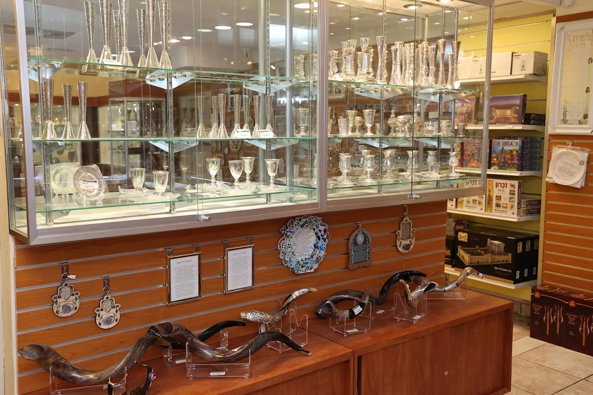 Aspaclaria Judaica & Wine — photo 4
