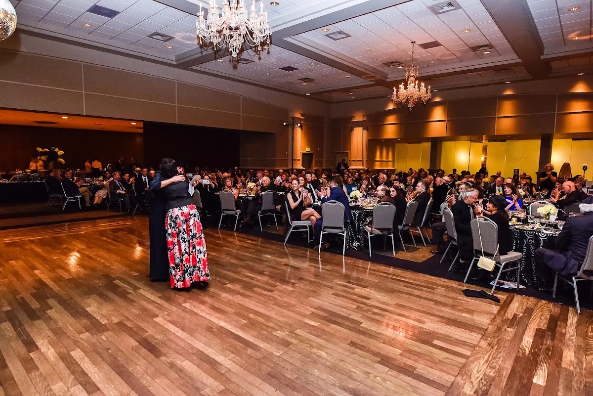 Ahavath Achim Synagogue — photo 4