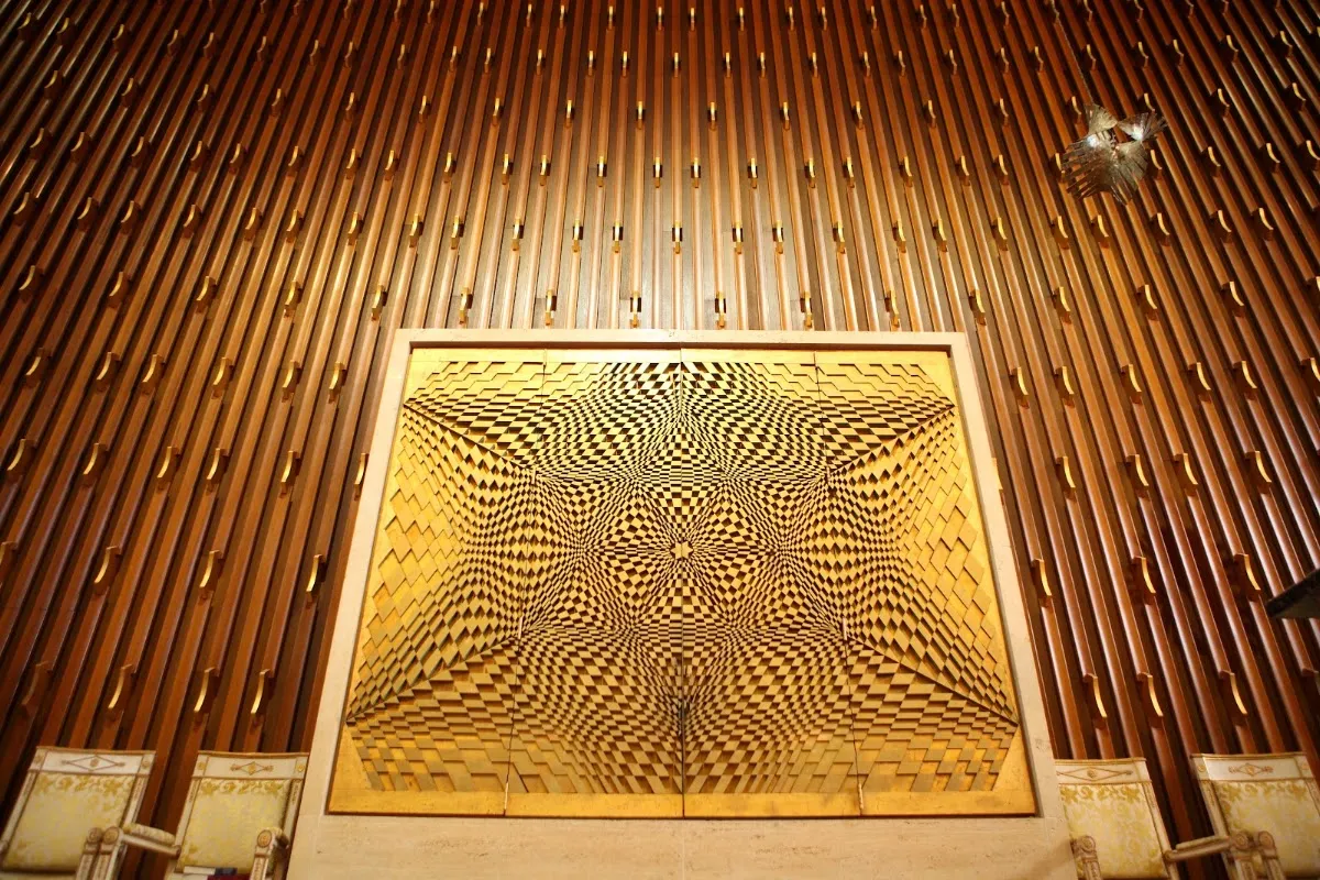 Ahavath Achim Synagogue — photo 5