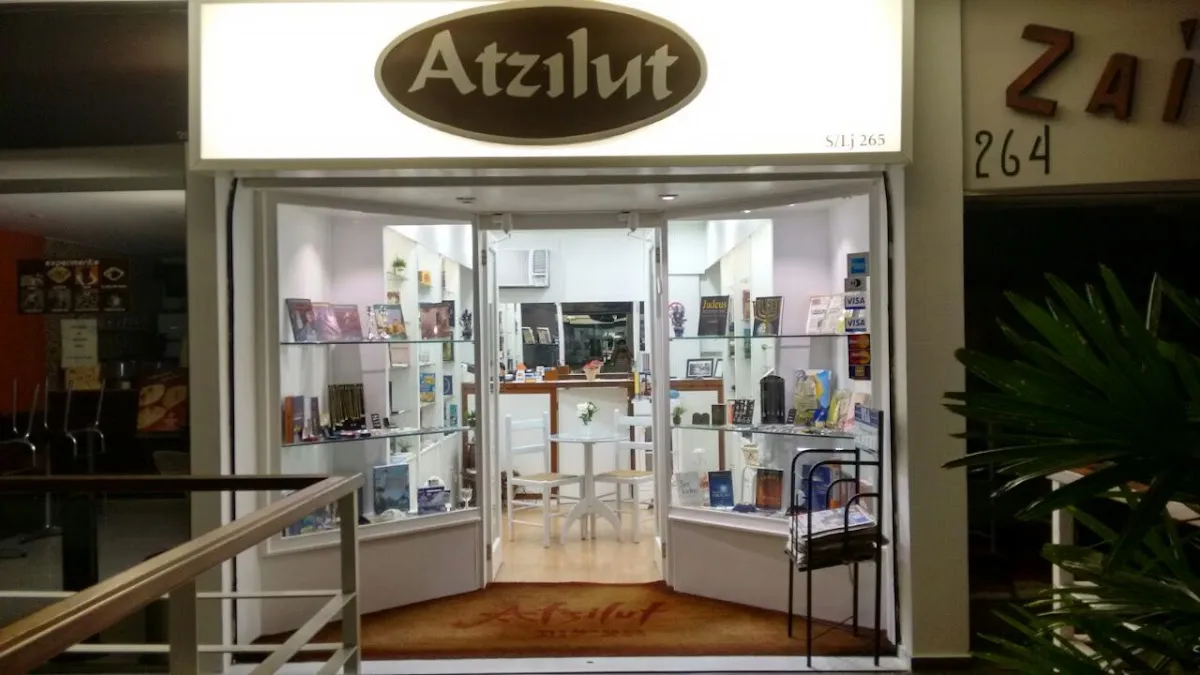 Atzilut Livraria e Loja de Artigos Judaicos — foto 5