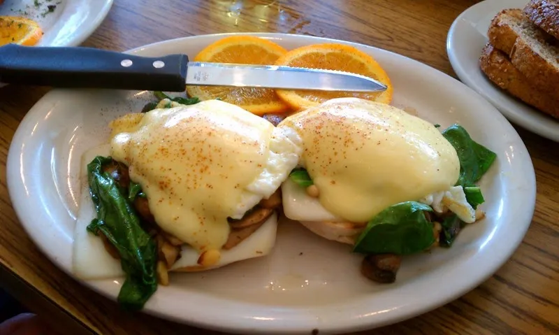 Benji's Deli & Restaurant — photo 2