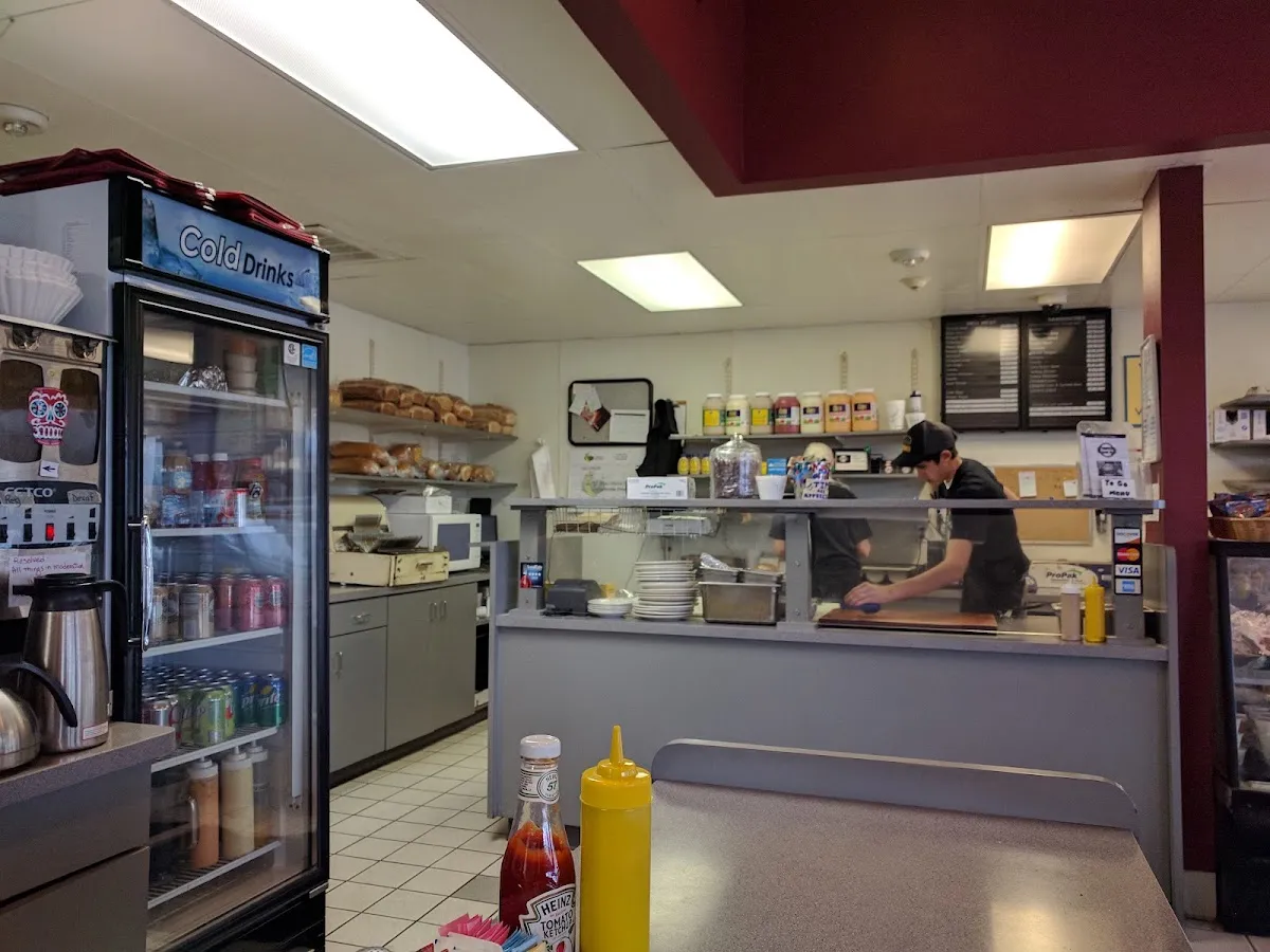Benji's Deli — photo 6
