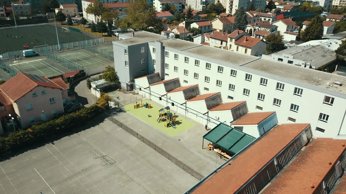 Beth Habad Lyon Villeurbanne - Chabad Lyon Villeurbanne - בית חב״ד ליובאוויטש ליון וילארבן — photo 3