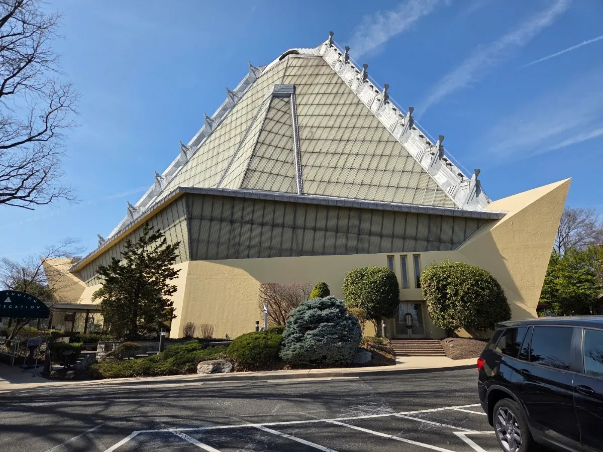 Beth Sholom Synagogue — photo 3