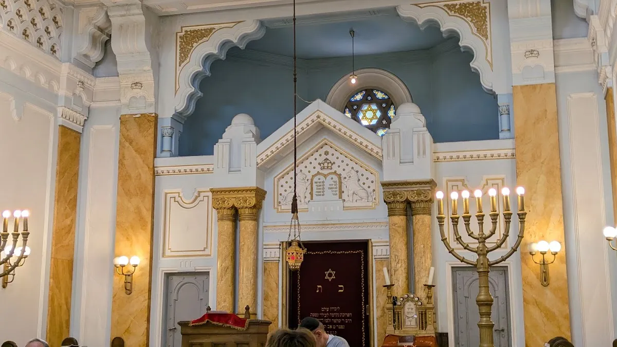 Bethlen Square Status-Quo Ante Synagogue, Budapest — photo 2