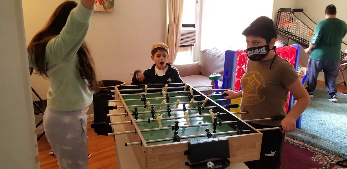 Beverly Hills Jewish Kids Club — foto 6