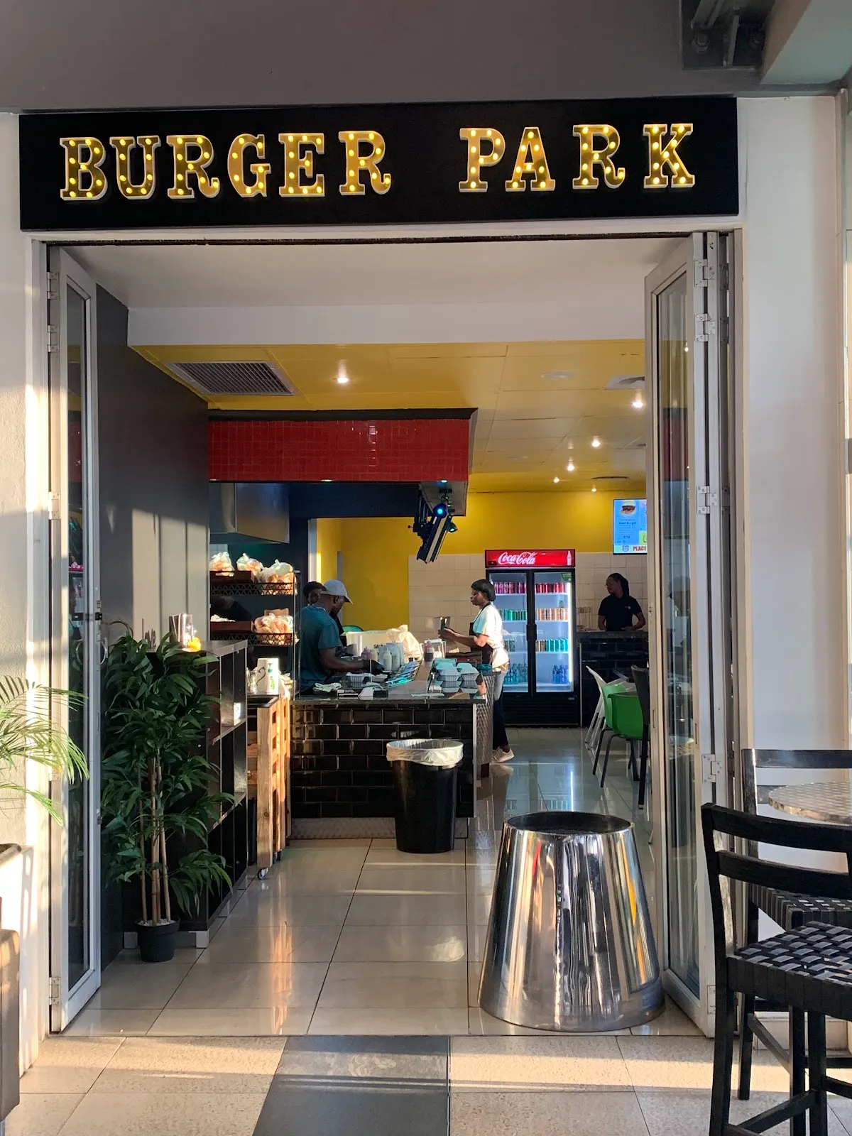 Burger Park - Kosher Grill Fairmount — photo 5