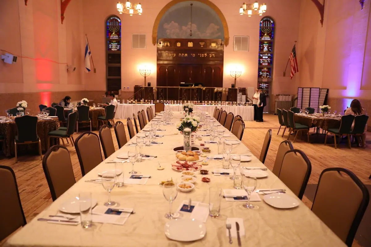 CCF NEW YORK Midtown Chabad Habad French — foto 2