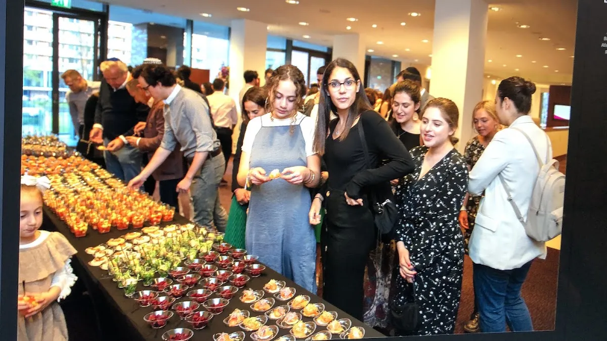 Chabad on Campus NL & Amsterdam Zuidas — foto 3