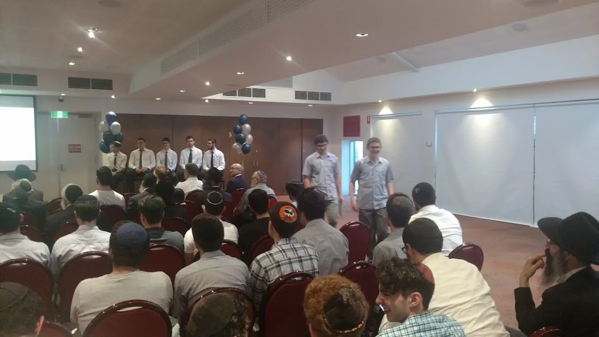 Chabad Youth Tzach on Campus — photo 2