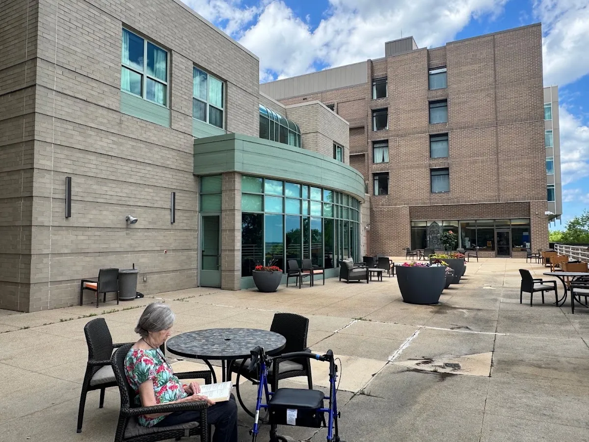 Chai Point Senior Living — foto 6