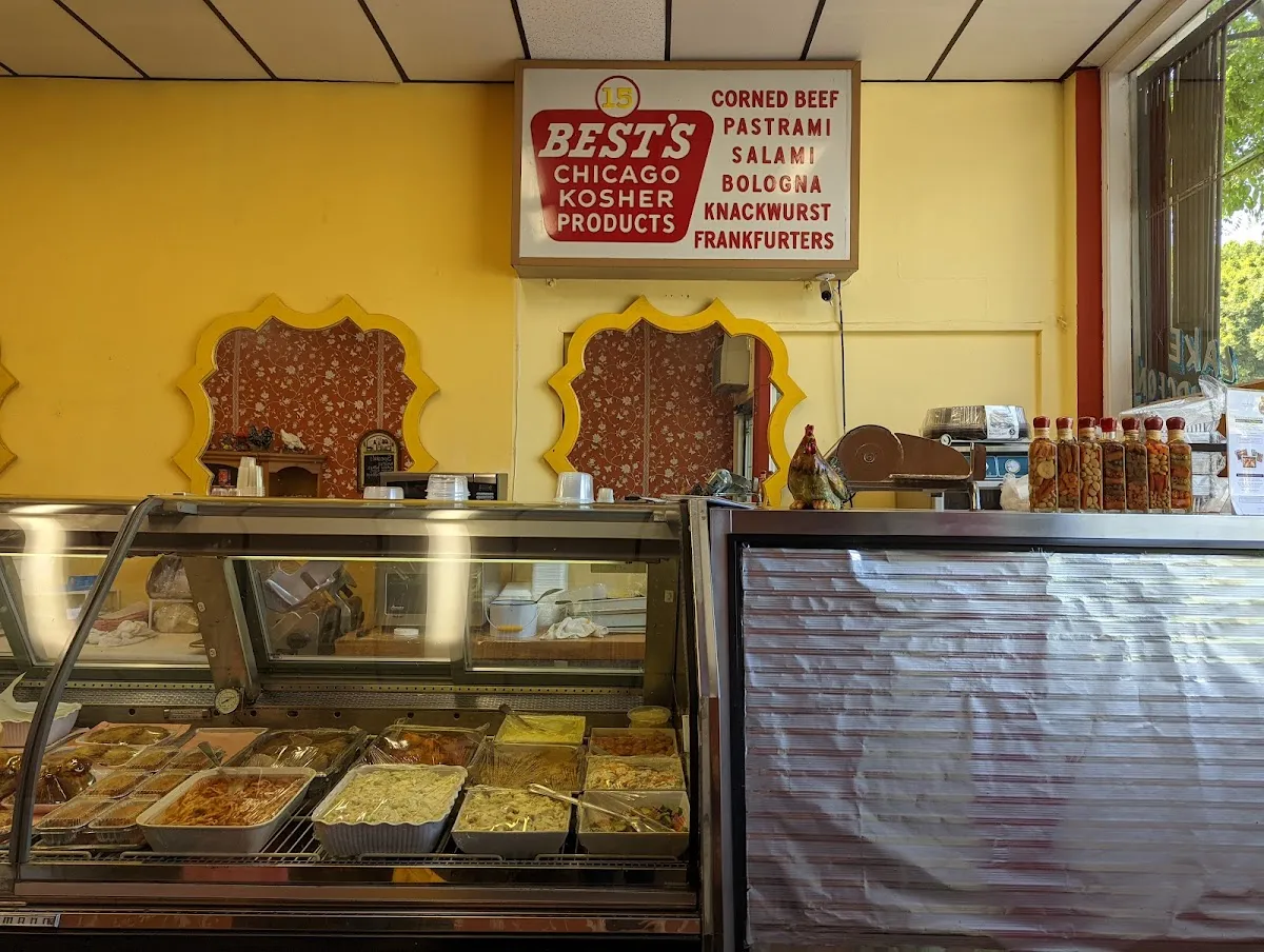 Charlie's Kosher Delicatessen — foto 5