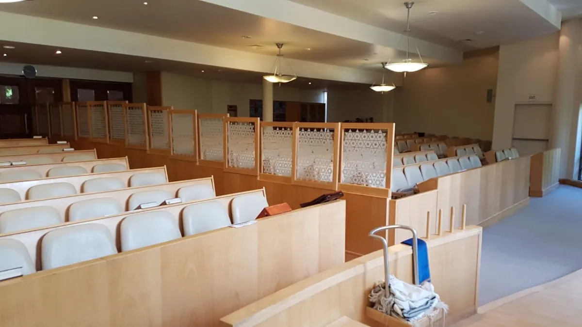 Claremont Shul — foto 2