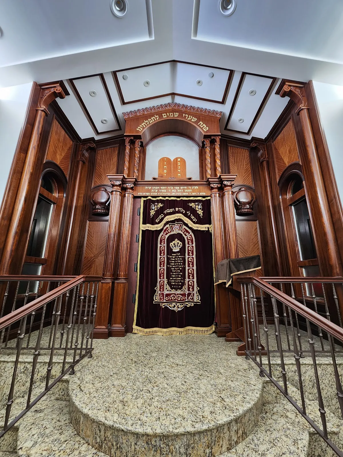 Cong K'hal Avreichim, Rabbi Schneebalg — foto 2
