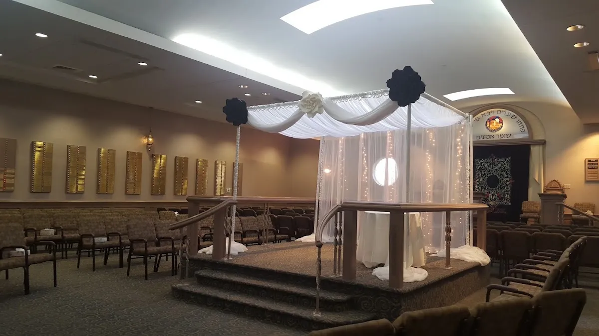 Congregation Shomrei Emunah — photo 6