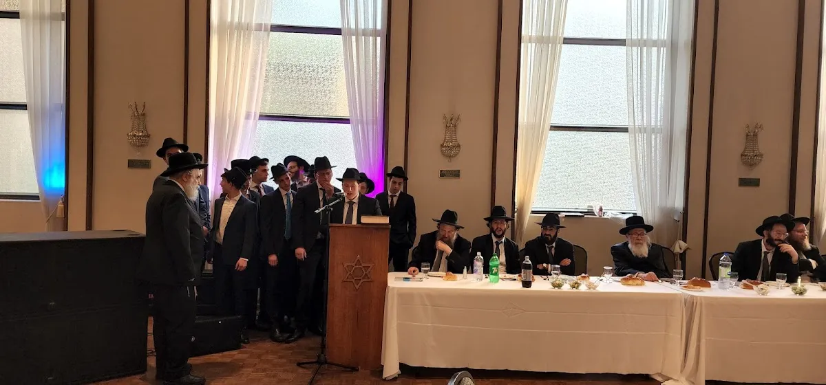 Congregation Shomrim Laboker — photo 2