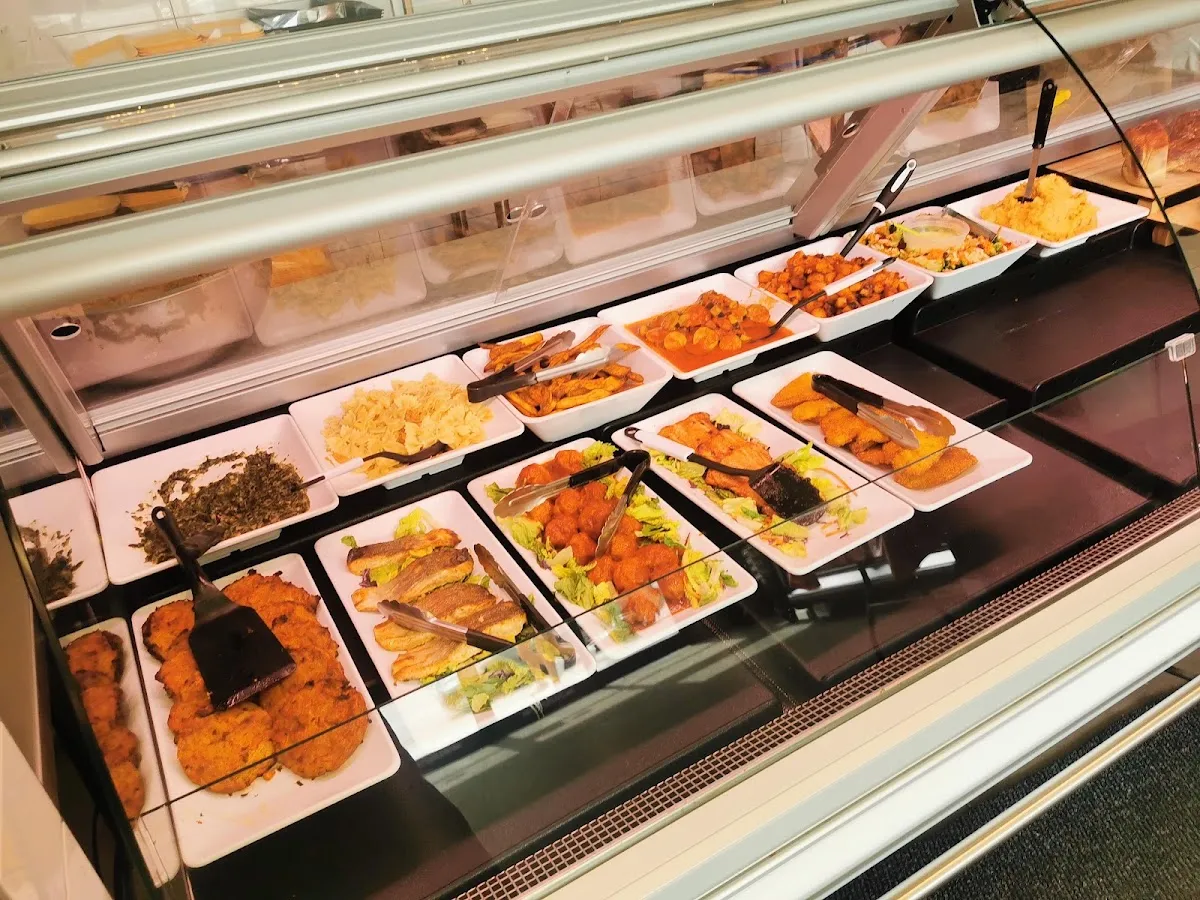 Continental Meat & Deli - Kosher Market — foto 2