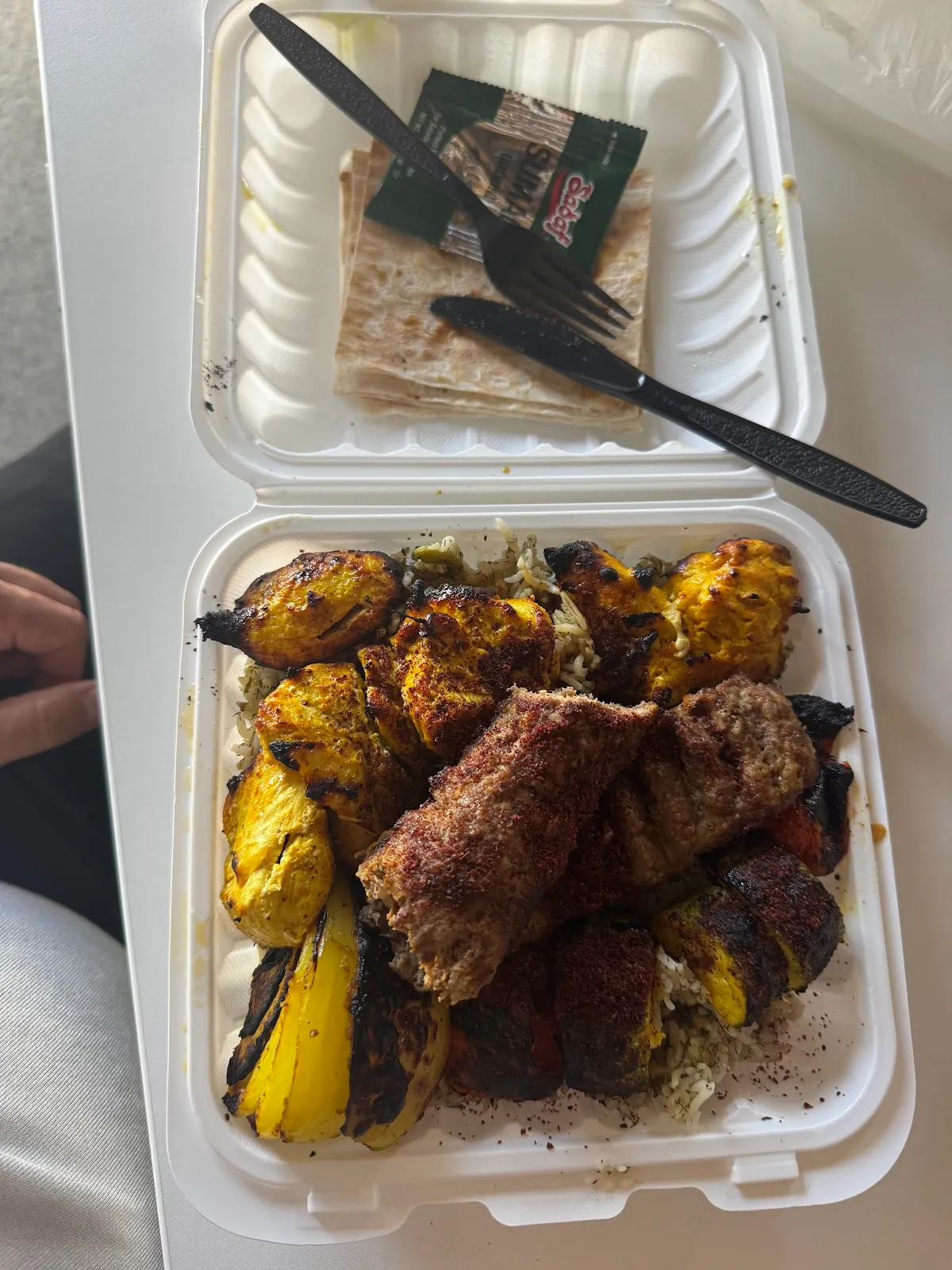 Eliass Kosher Kabob — foto 2