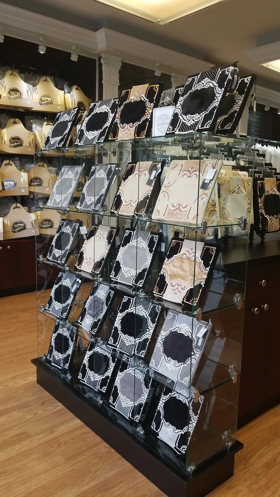 FARKAS JUDAICA (adorn sterling / פארקאש טליתים) — photo 2