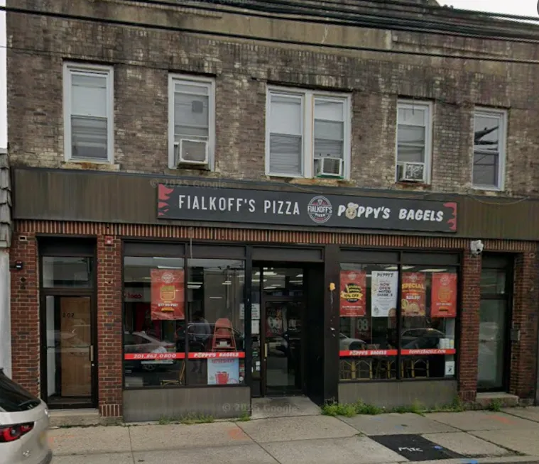 Fialkoff's Kosher Pizza at Poppy's Bagels