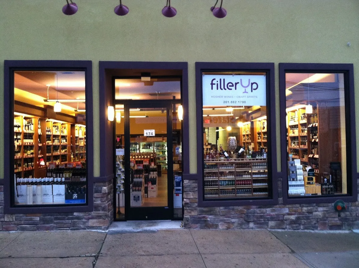 FillerUp Kosher Wines