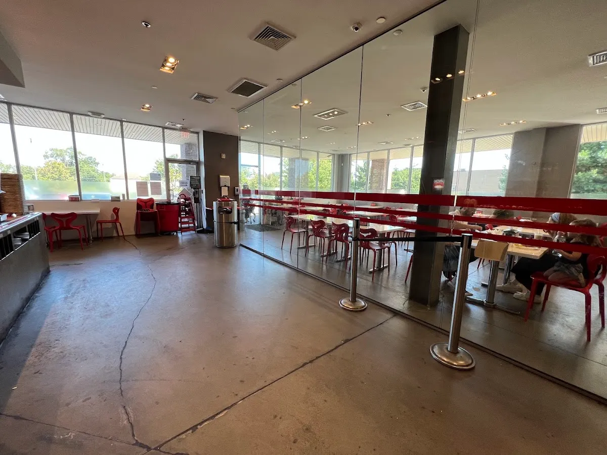 Four Corners Kosher Bagel & Cafe — photo 3