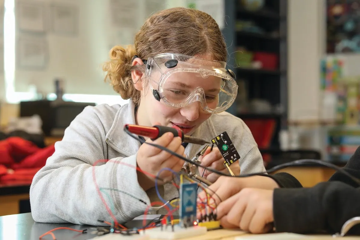 Gideon Hausner Jewish Day School