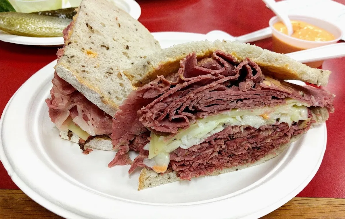Gold's Delicatessen — photo 4