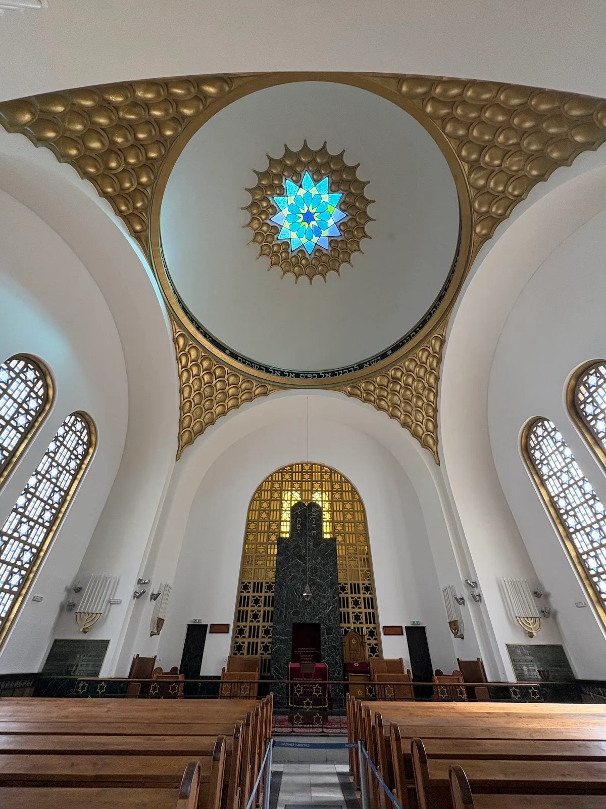 Heroes' Temple — foto 2