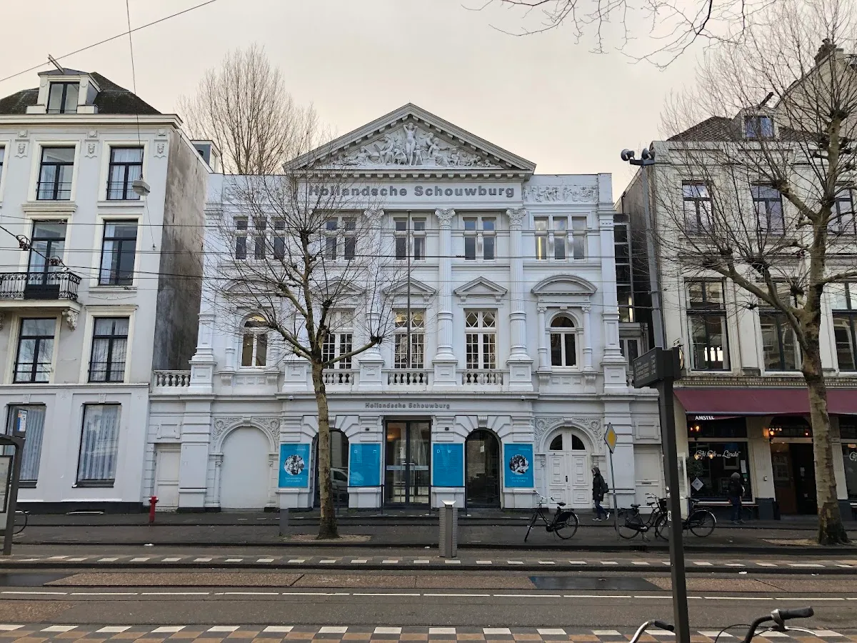 Holocaust Memorial & Dutch Theater (Jewish Cultural Quarter) — foto 3