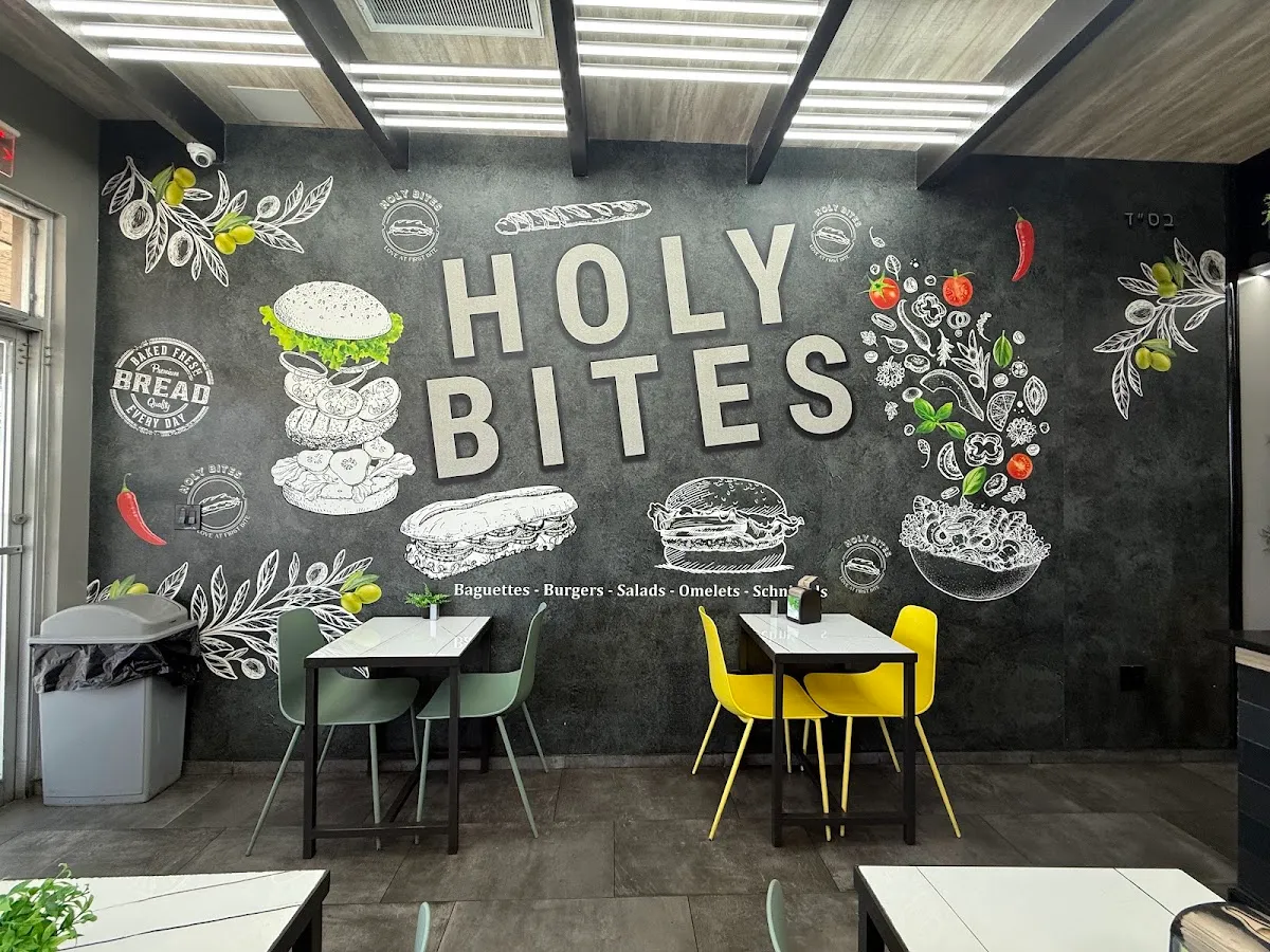 Holy Bites Kosher — foto 3