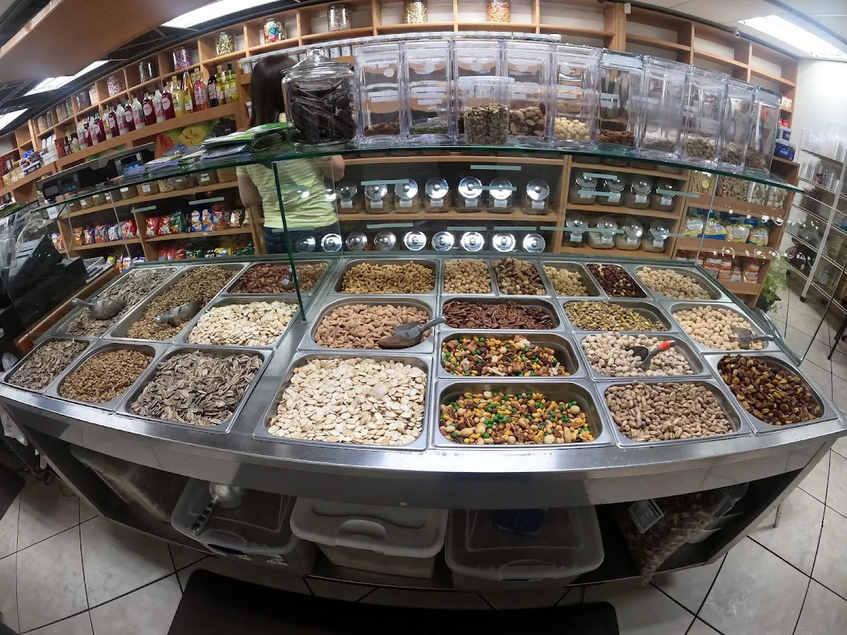 IL Nuts - Yossef Roasting (Aventura NMB Kosher Market) — foto 3