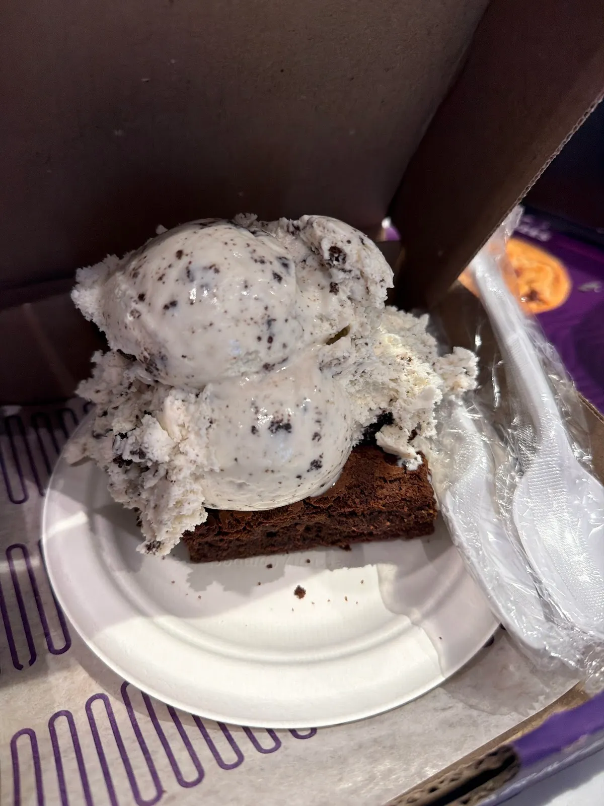Insomnia Cookies (College Park) — foto 4