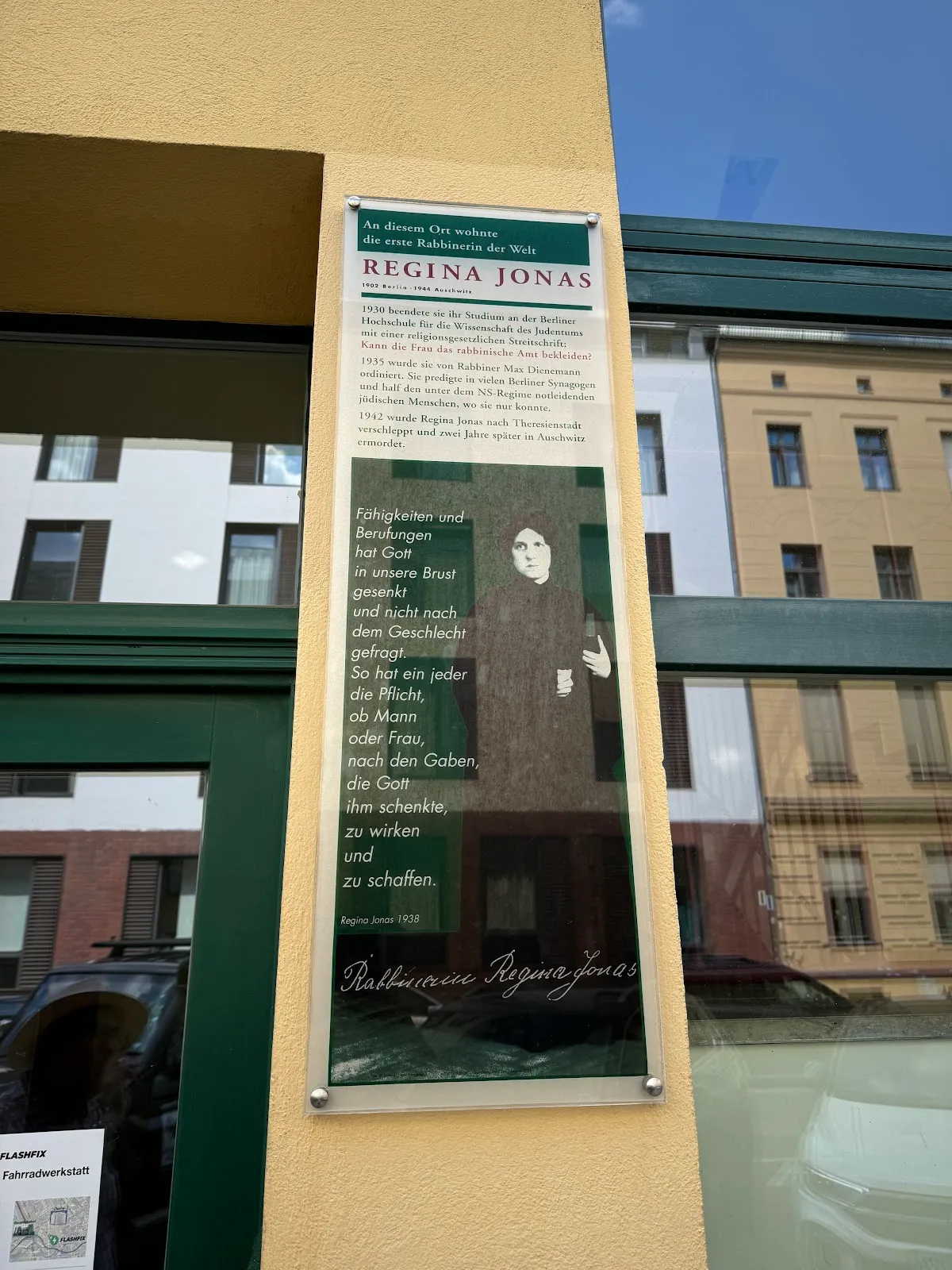 Jewish Tours Berlin - Jewish Berlin Tours — photo 2