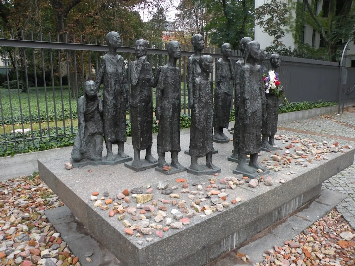 Jewish Tours Berlin - Jewish Berlin Tours — photo 4