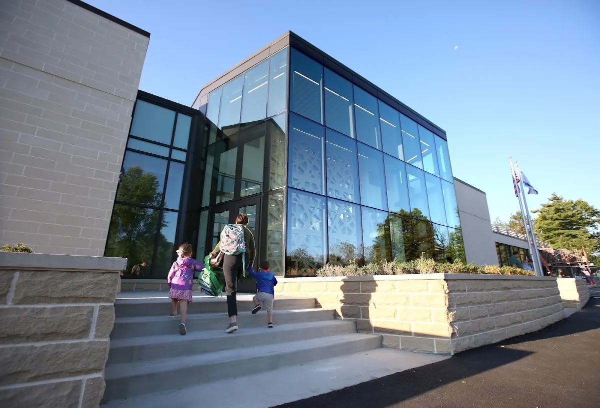 Joseph and Florence Mandel Jewish Day School — photo 2