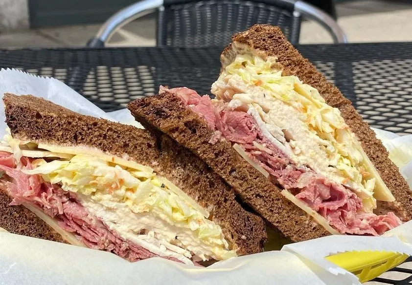Katzinger's Delicatessen — foto 2