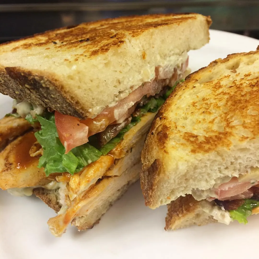 Katzinger's Delicatessen — foto 6