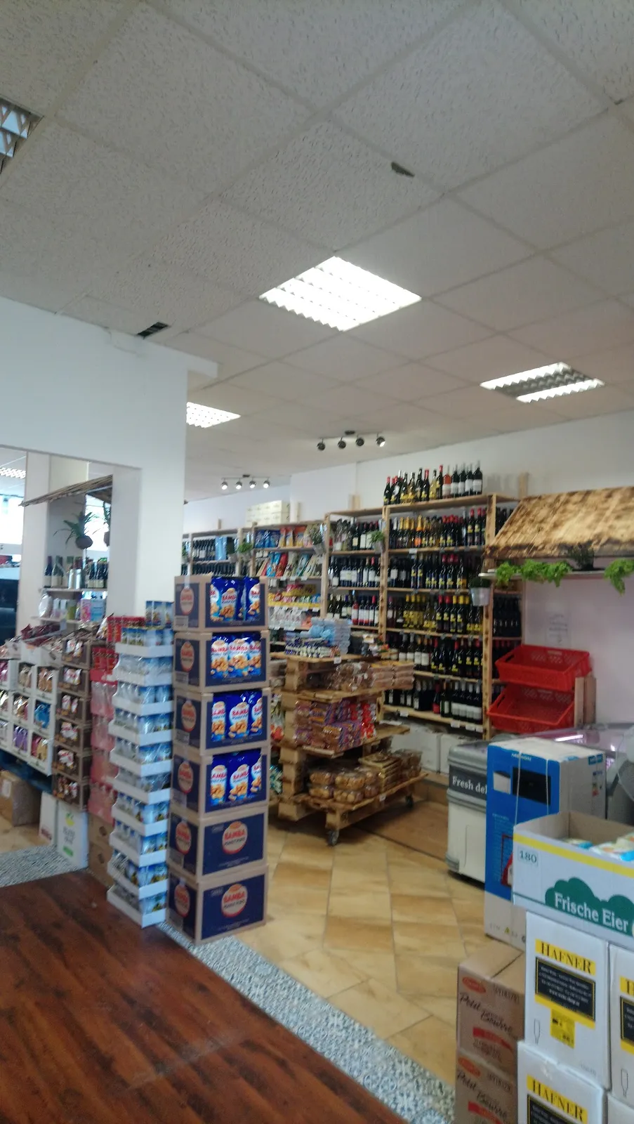 KOSHER DAILY MARKT — photo 2
