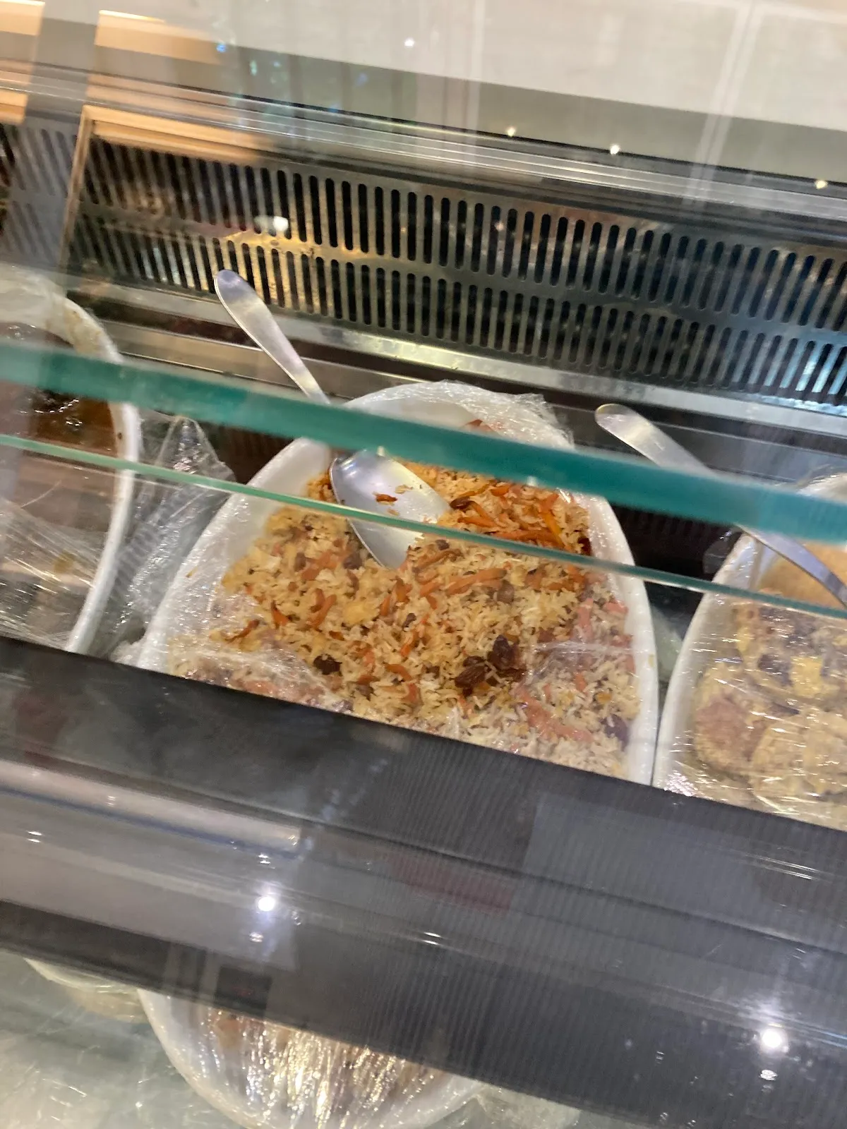 Kosher Paradise — photo 2