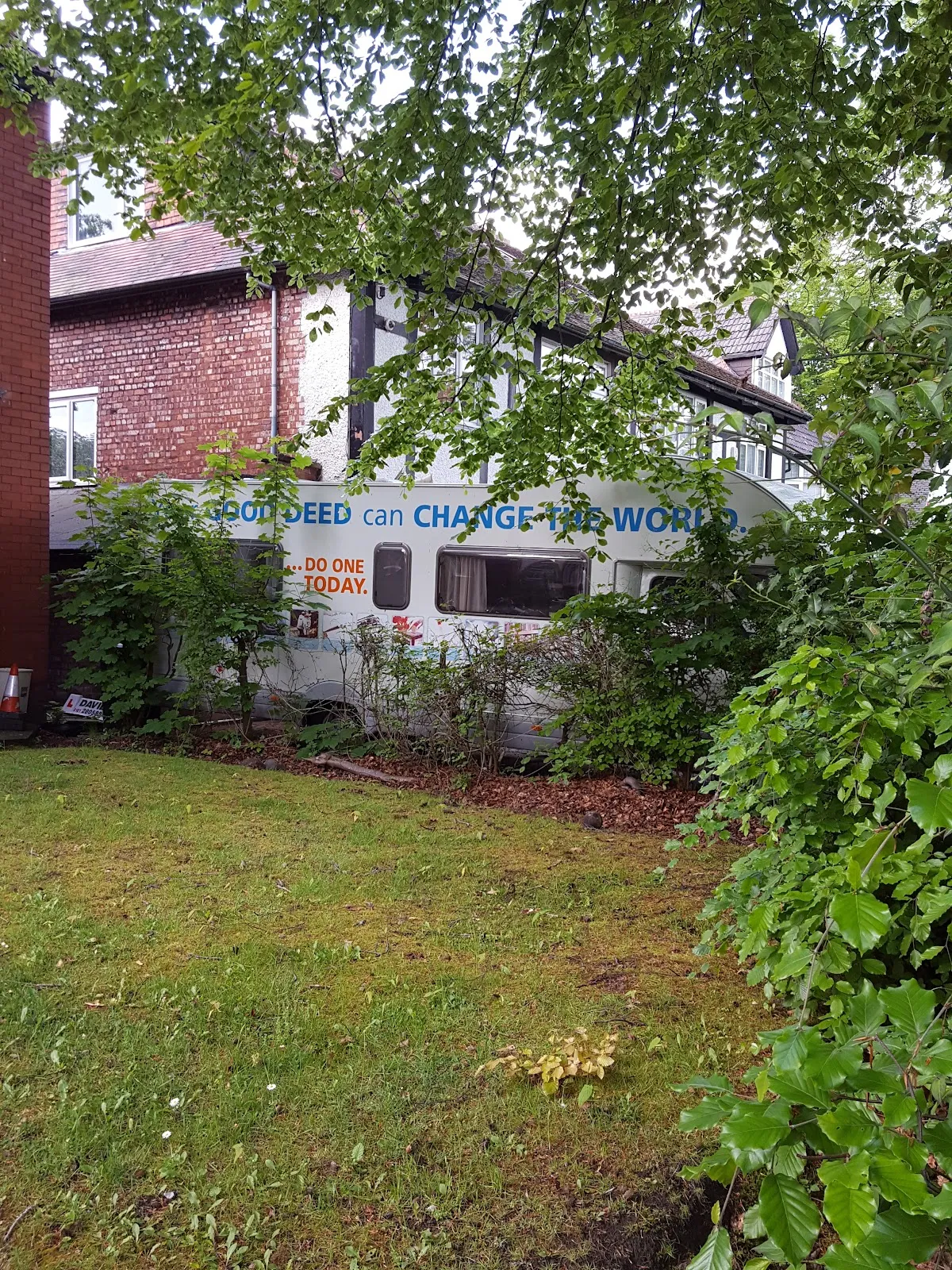 L'Chaim - Chabad Lubavitch Manchester