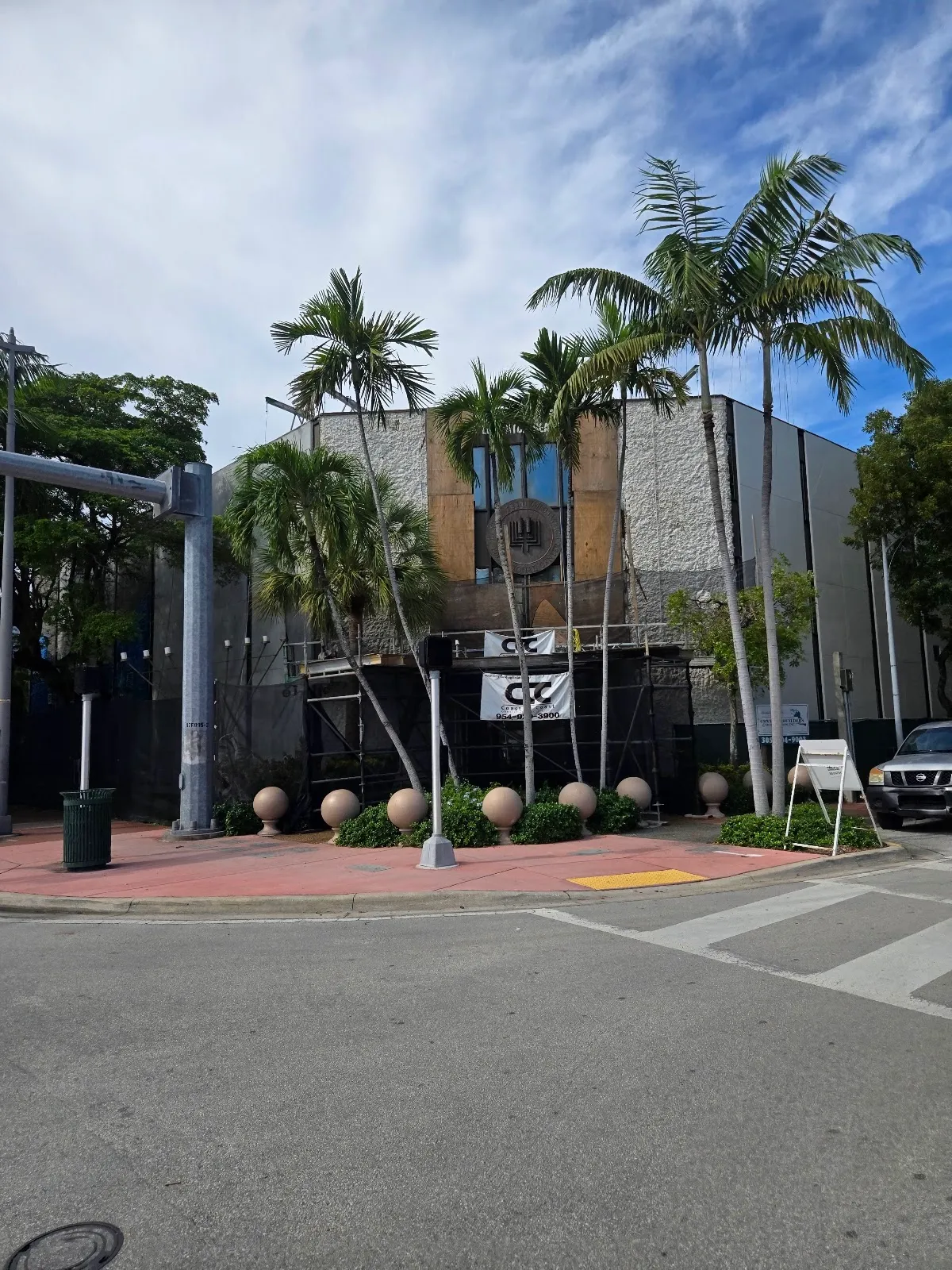 Landow Yeshiva (Lubavitch Educational Center - South Beach)