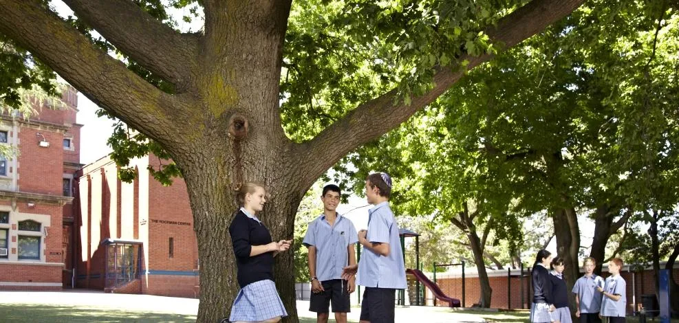 Leibler Yavneh College.