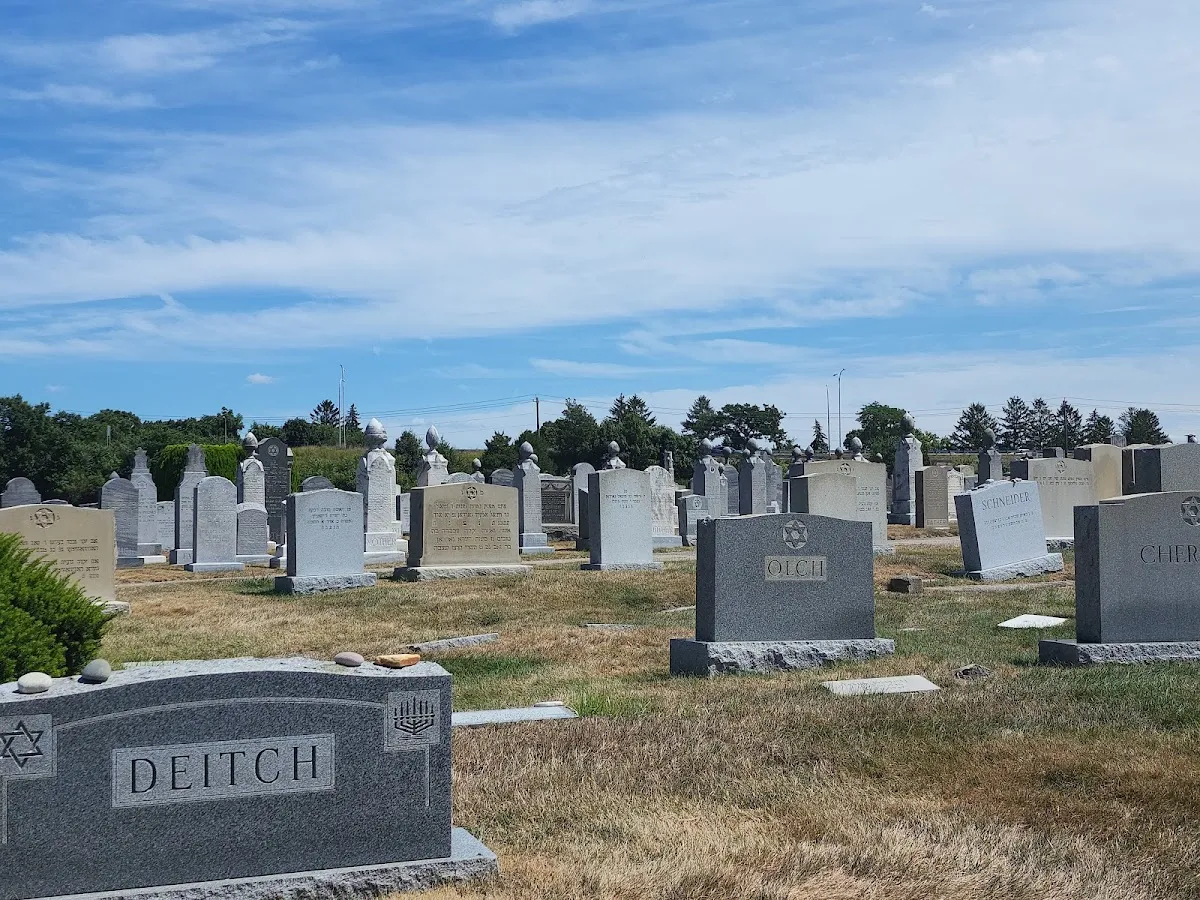Lincoln Park Cemetery — foto 2