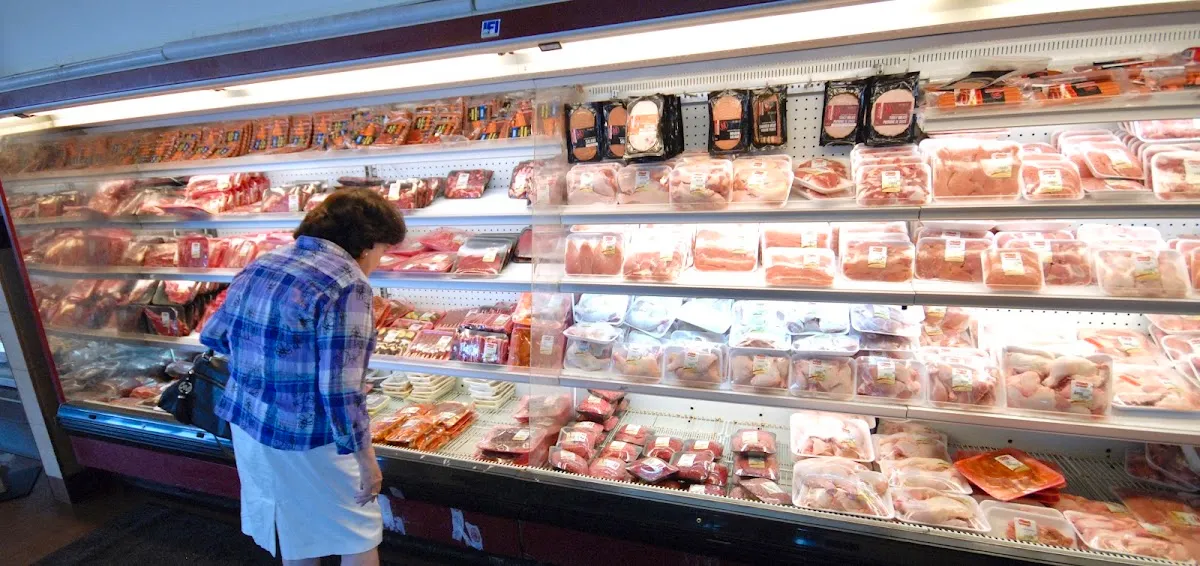 MEHUDAR MEATS - Butcher/Boucherie - Smoked Meat - Kosher Market - Delivery/Livraison - Traiteur/Caterer — photo 3