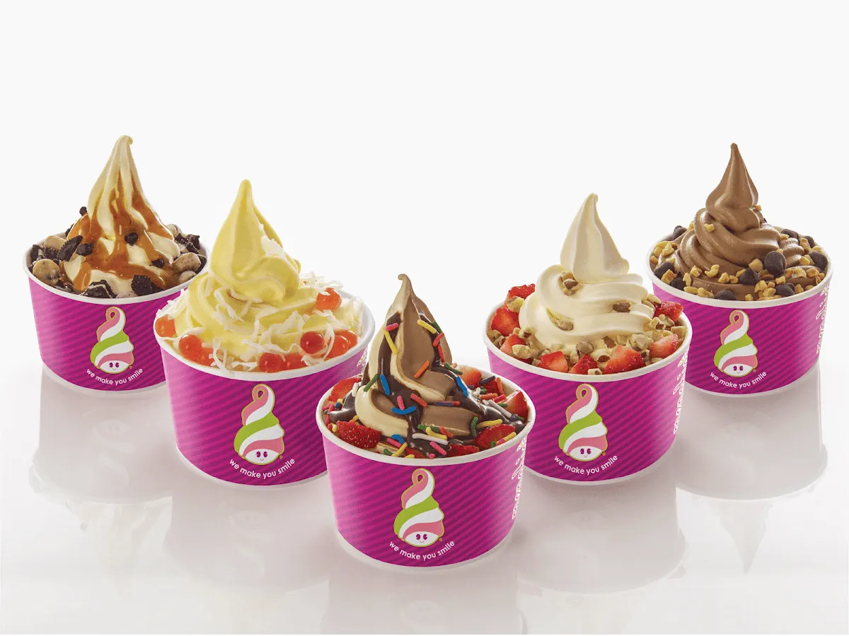Menchie's Frozen Yogurt — photo 2